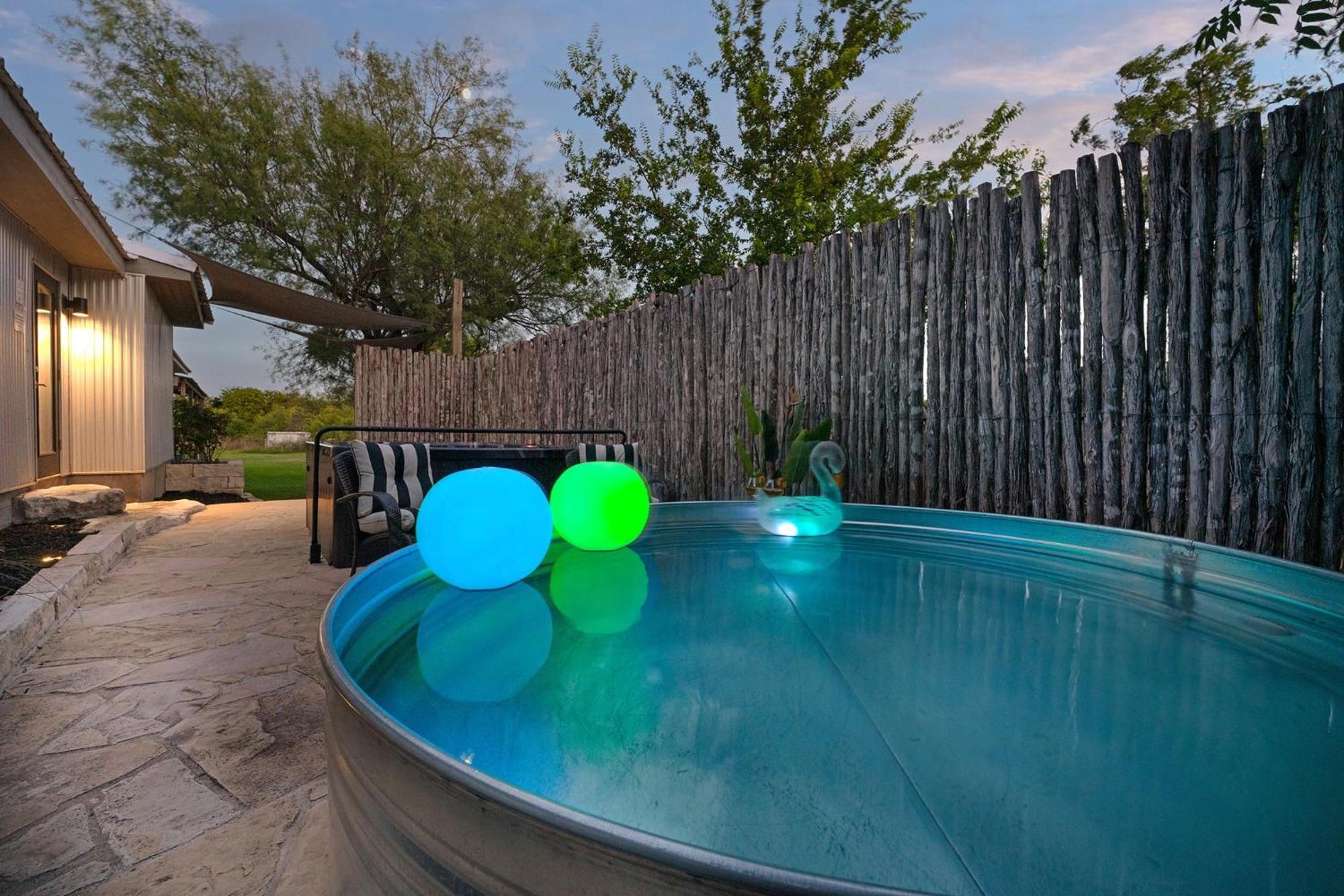 Villa Claret House Full Kitchen And Private Hot Tub à Fredericksburg Extérieur photo